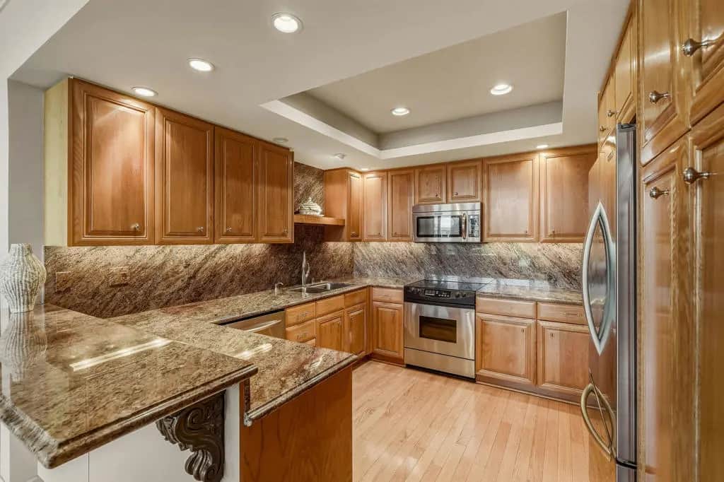 900 Island Drive 304, Rancho Mirage, CA — listing photo 1
