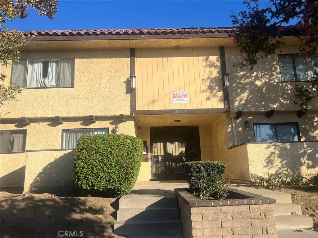 13540 Hubbard Street 39, Los Angeles, CA — listing photo 1