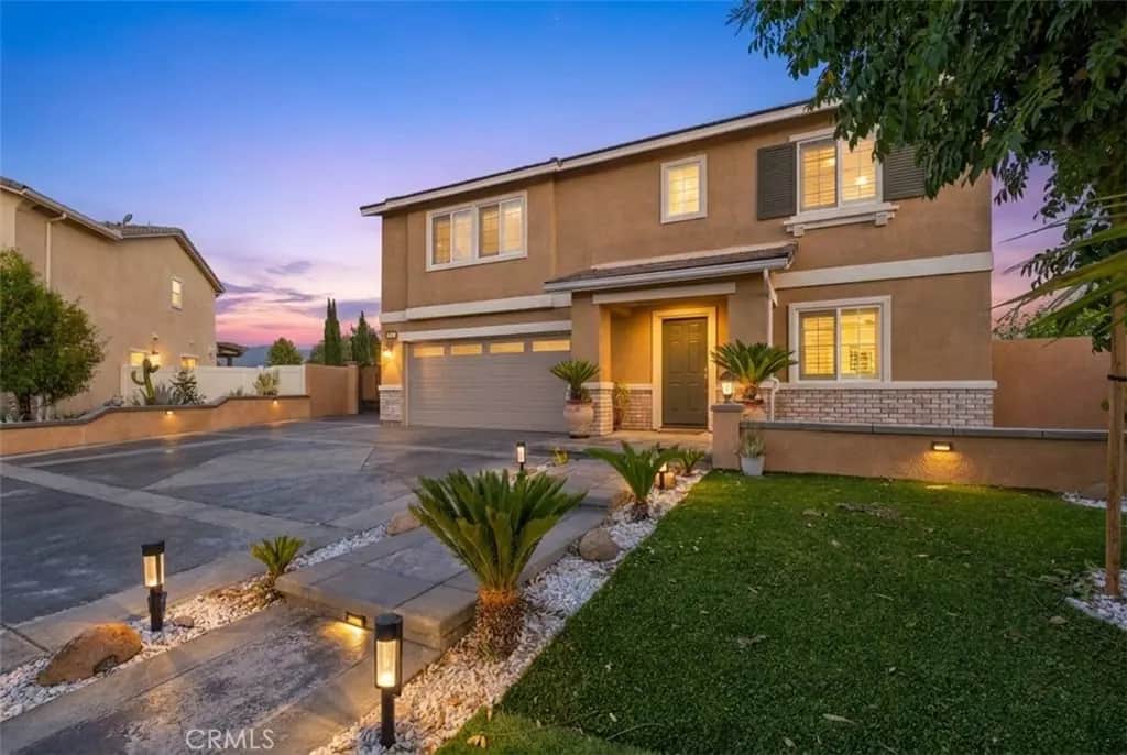 1304 Desert Rose Court, San Jacinto, CA — listing photo 1