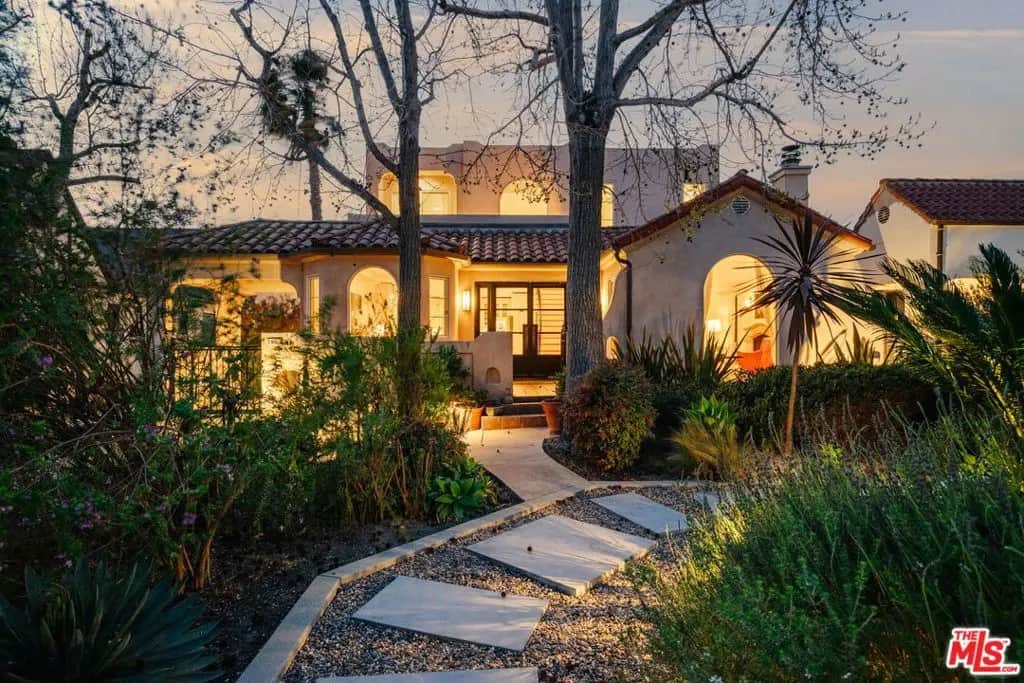1633 Hi Point Street, Los Angeles, CA — listing photo 1