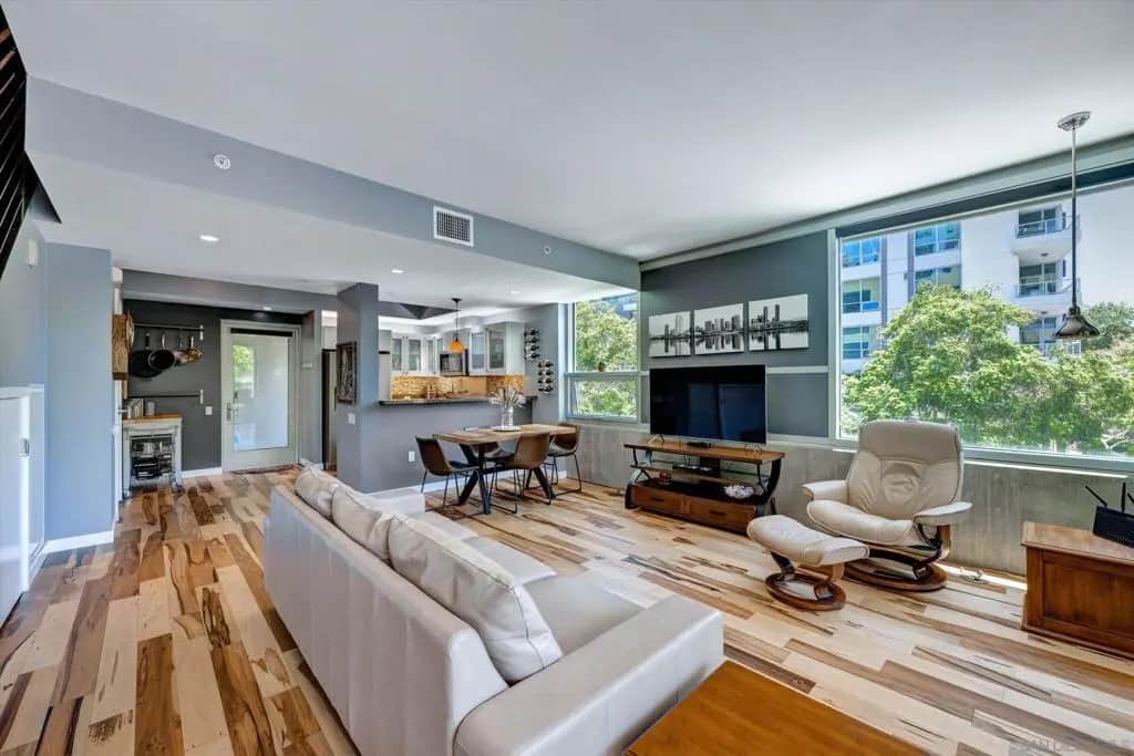 321 10Th Ave 212, San Diego, CA — listing photo 1