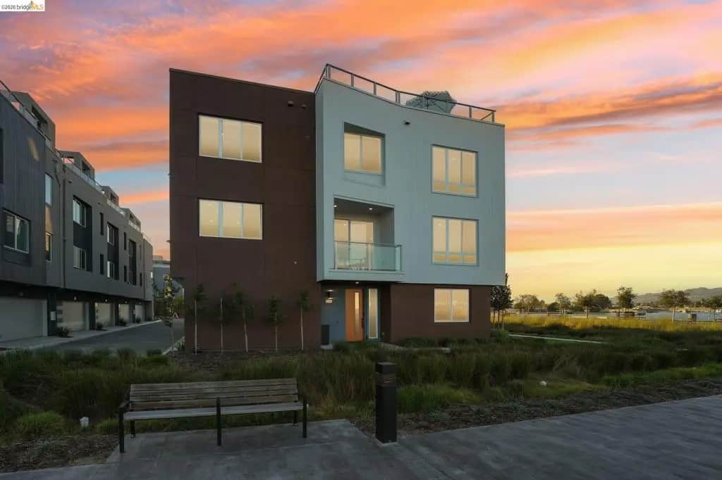 2388 Stanford St, Alameda, CA — listing photo 1