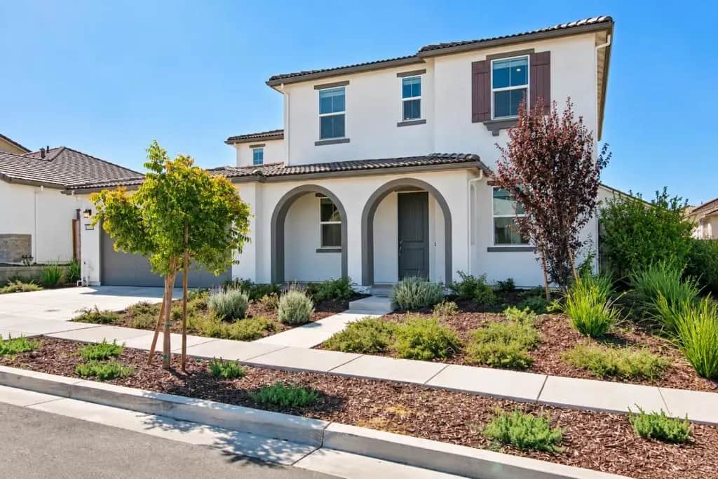 1971 Rosemary Drive, Hollister, CA — listing photo 1