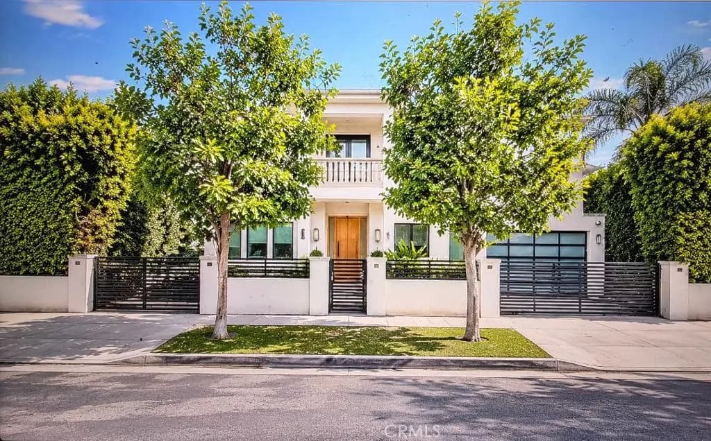 5176 Lindley, Encino, CA — listing photo 1