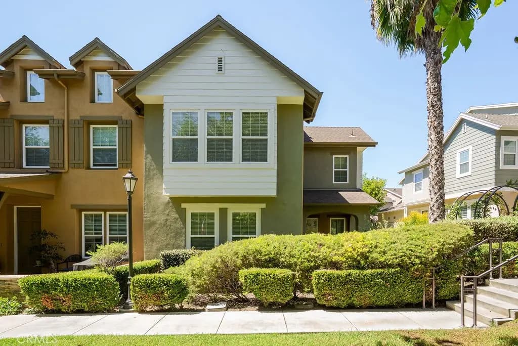 20 Orange Blossom Circle, Ladera Ranch, CA — listing photo 1