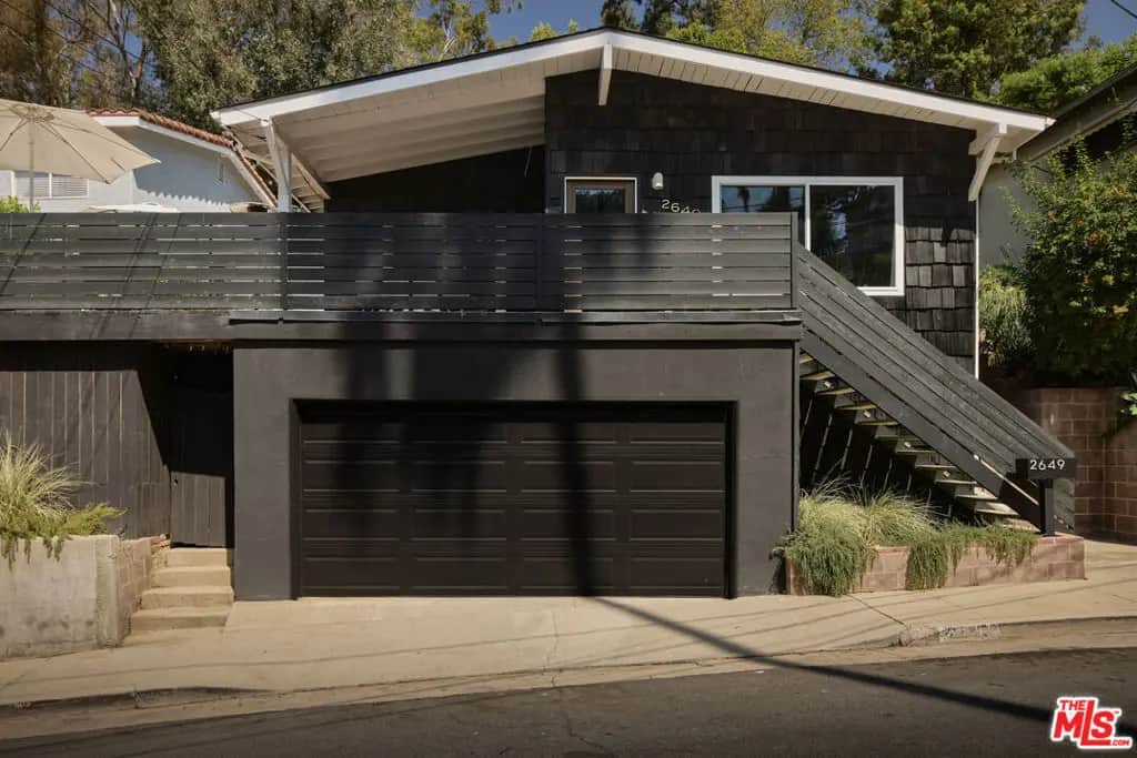 2649 Saxon Drive, Los Angeles, CA — listing photo 1