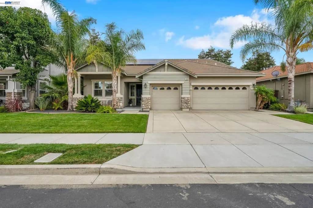 173 Pescara Blvd, Brentwood, CA — listing photo 1