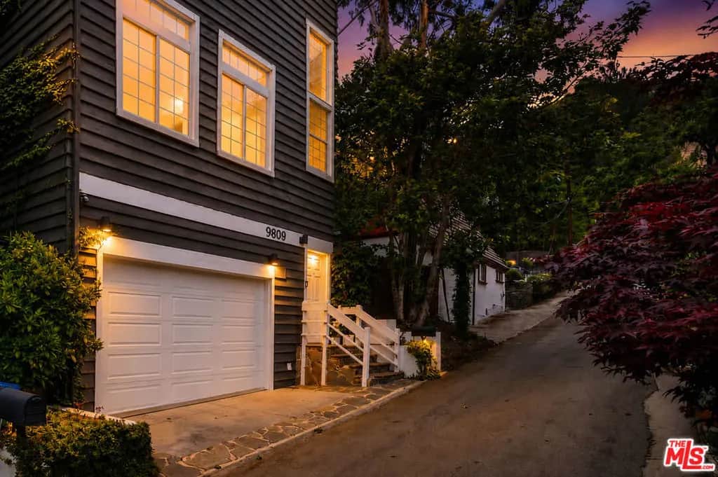 9809 Easton Drive, Beverly Hills, CA — listing photo 1