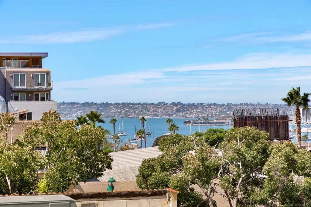 1970 Columbia 204, San Diego, CA — listing photo 1