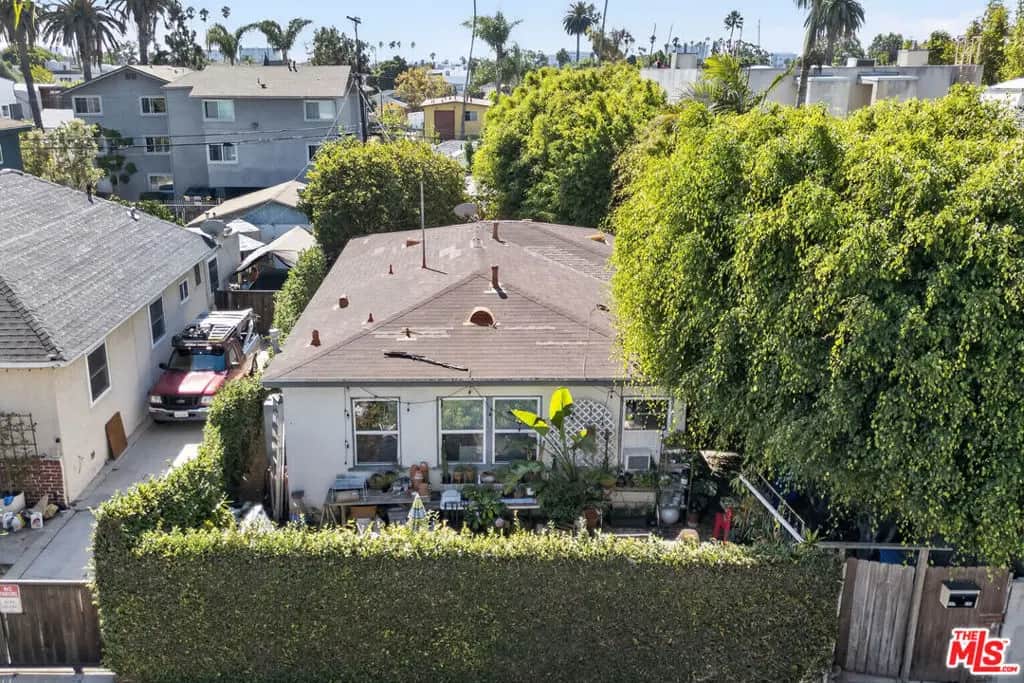 644 Vernon Avenue 644/646, Los Angeles, CA — listing photo 1