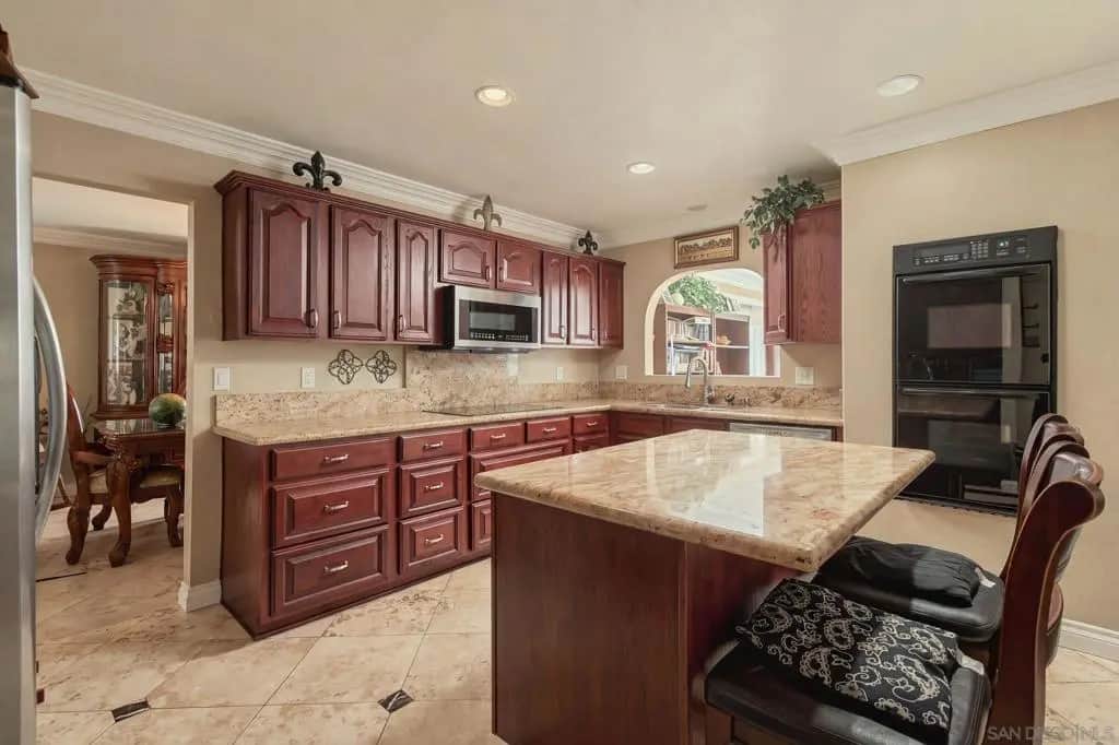 11322 Surco Dr, San Diego, CA — listing photo 1
