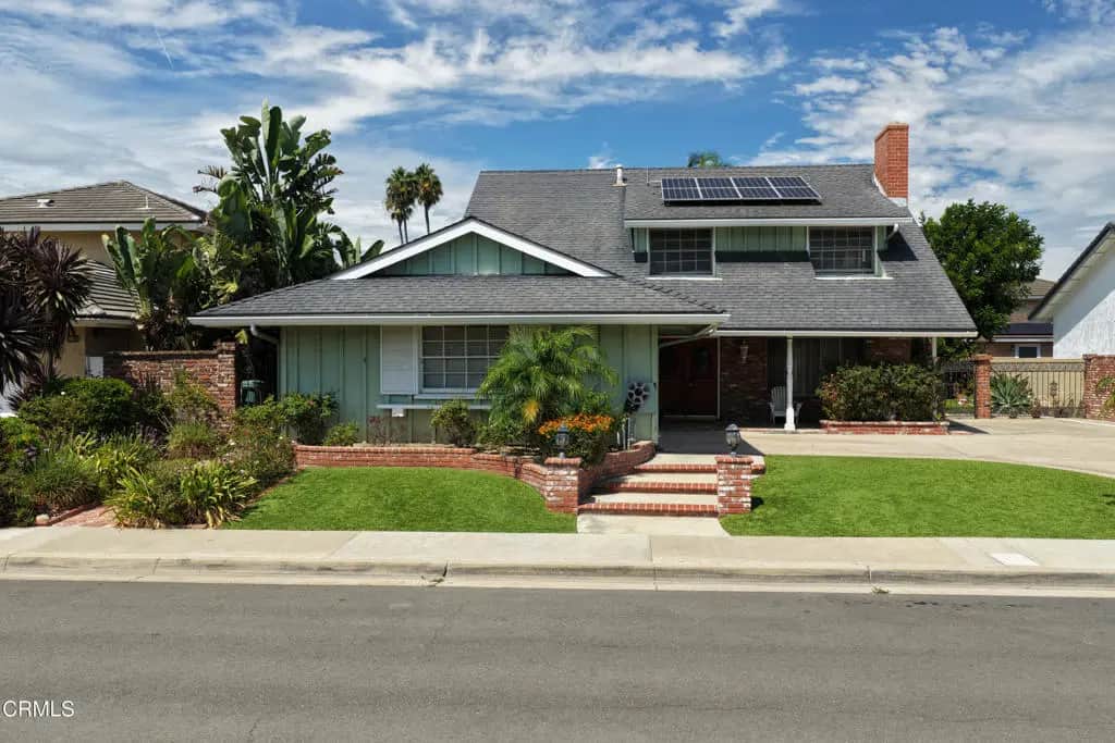10081 Beverly Drive, Huntington Beach, CA — listing photo 1