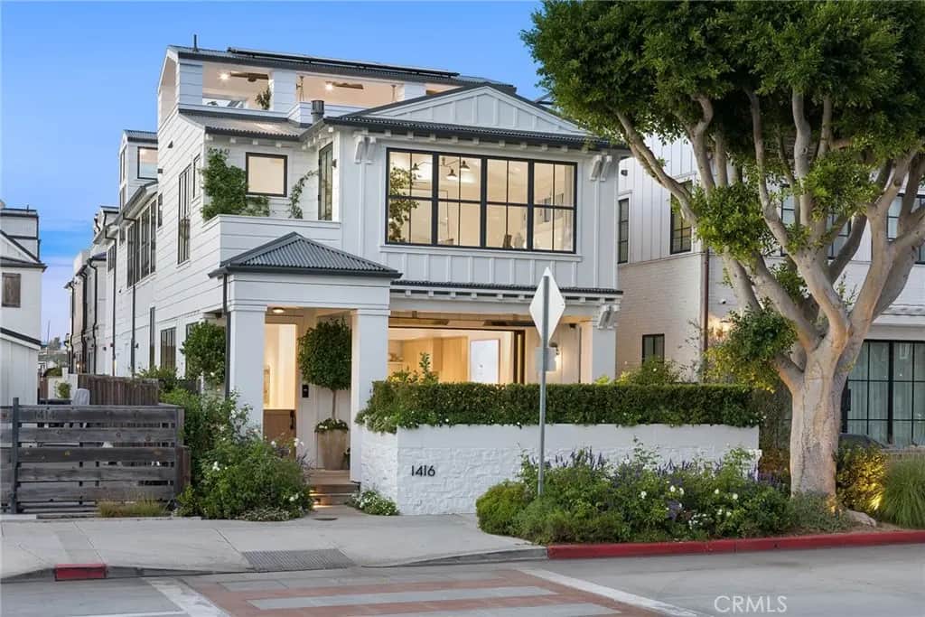 1416 E Balboa Boulevard, Newport Beach, CA — listing photo 1