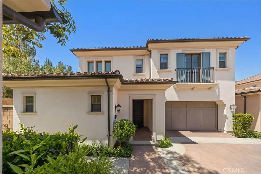 68 tollson, Irvine, CA — listing photo 1