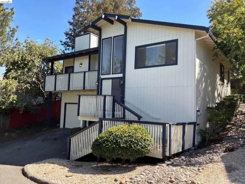 2281 Yale St, Martinez, CA — listing photo 1