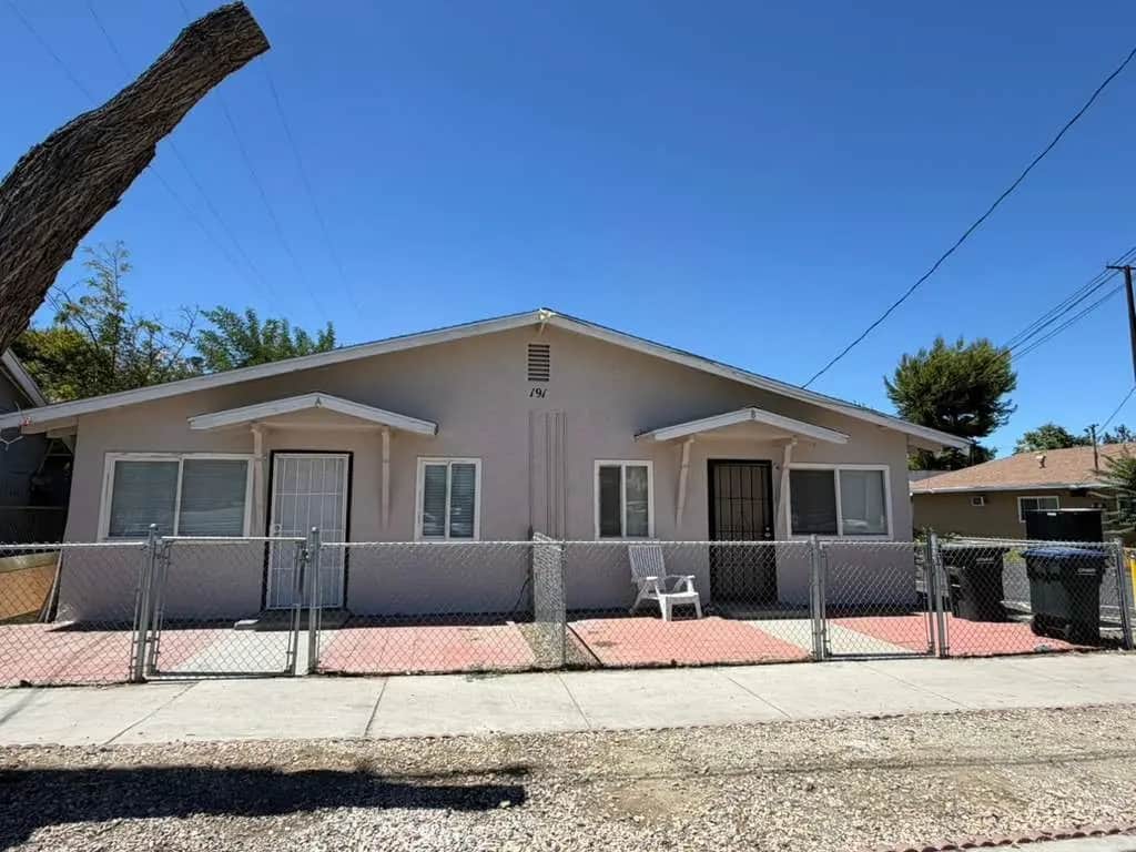 191 N Inez St, Hemet, CA — listing photo 1