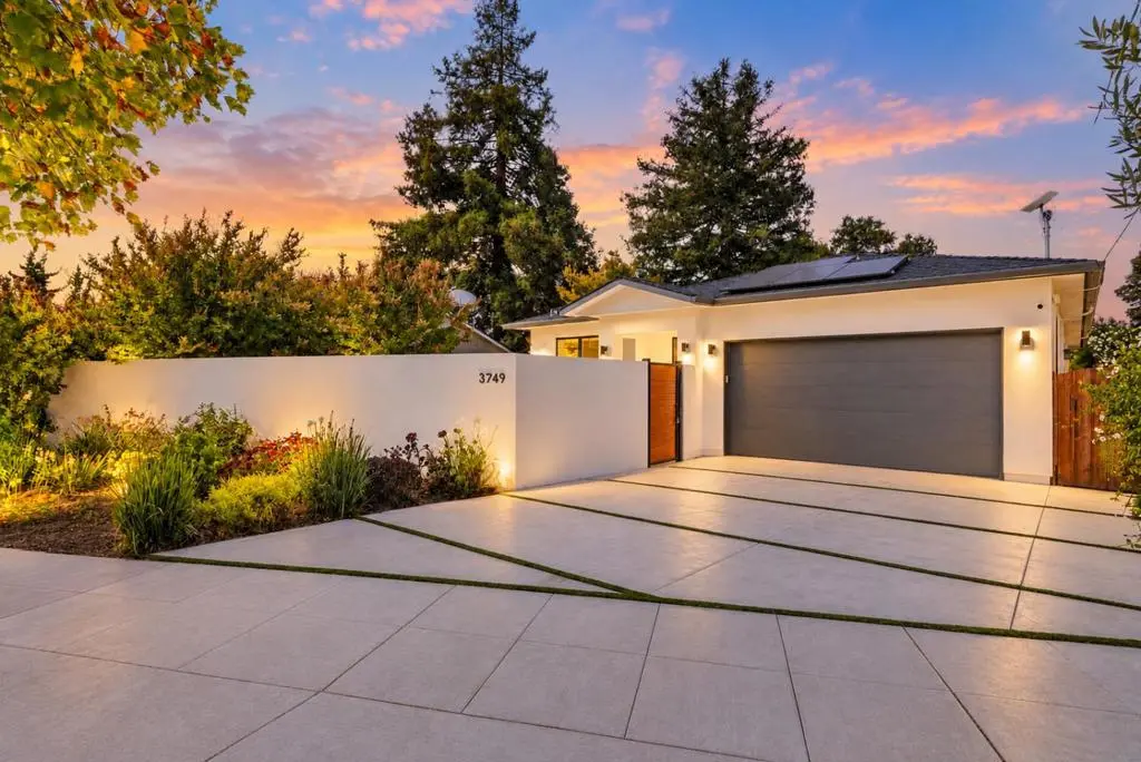 3749 Florence Street, Redwood City, CA — listing photo 1