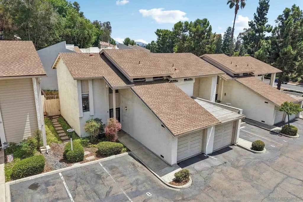 5455 Baltimore Dr 8, La Mesa, CA — listing photo 1