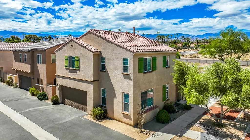 601 Calle Vibrante, Palm Desert, CA — listing photo 1