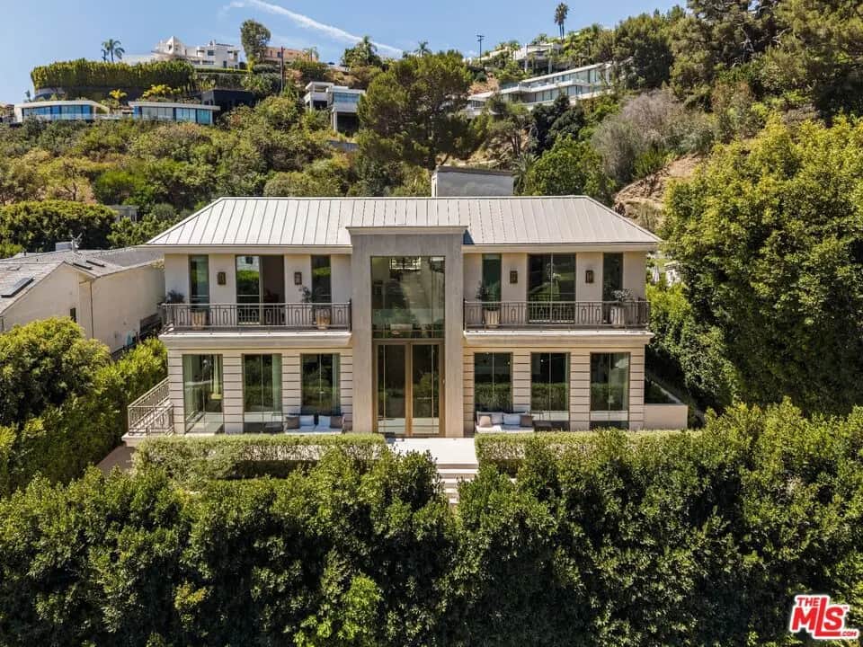 1395 N Doheny Drive, Los Angeles, CA — listing photo 1