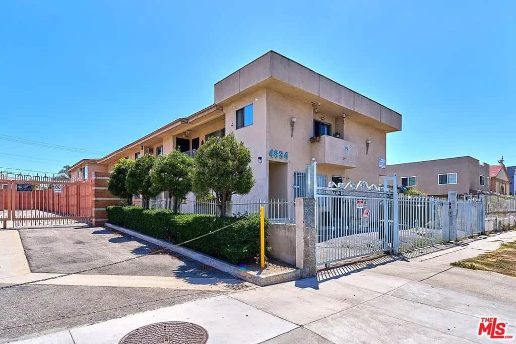 4934 Maplewood Avenue, Los Angeles, CA — listing photo 1