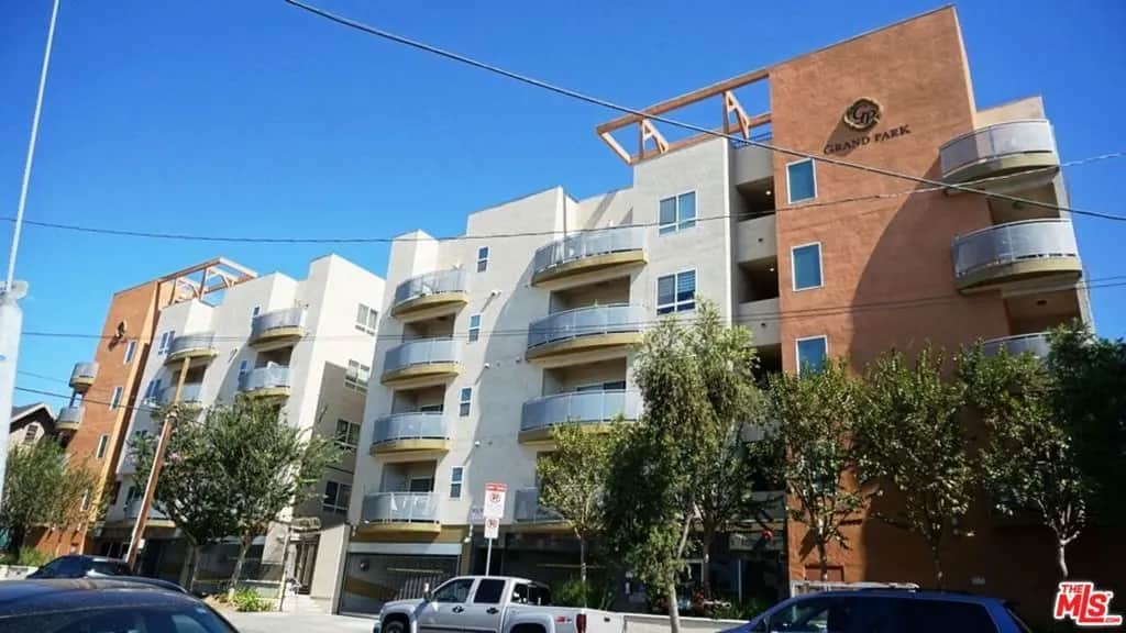 2311 W 10th Street 203, Los Angeles, CA — listing photo 1