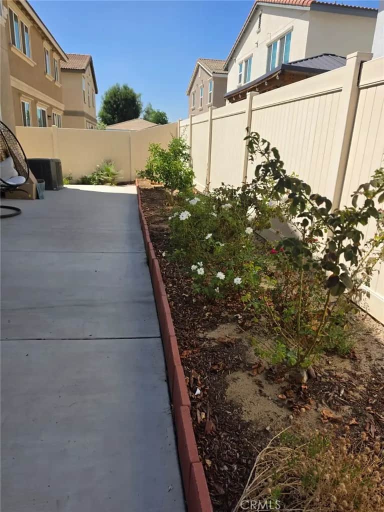 24926 Gossamer Court, Moreno Valley, CA — listing photo 1