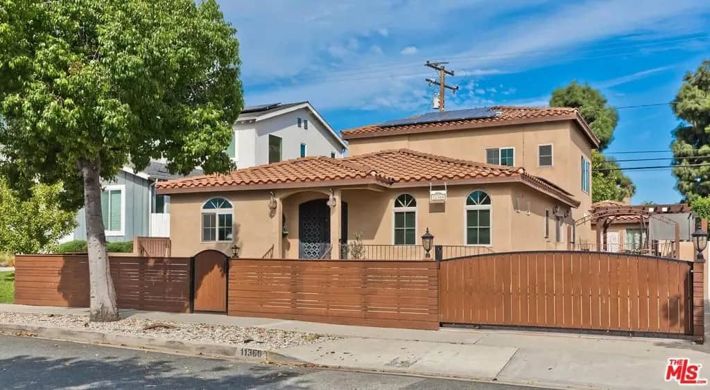 11360 Segrell Way, Culver City, CA — listing photo 1