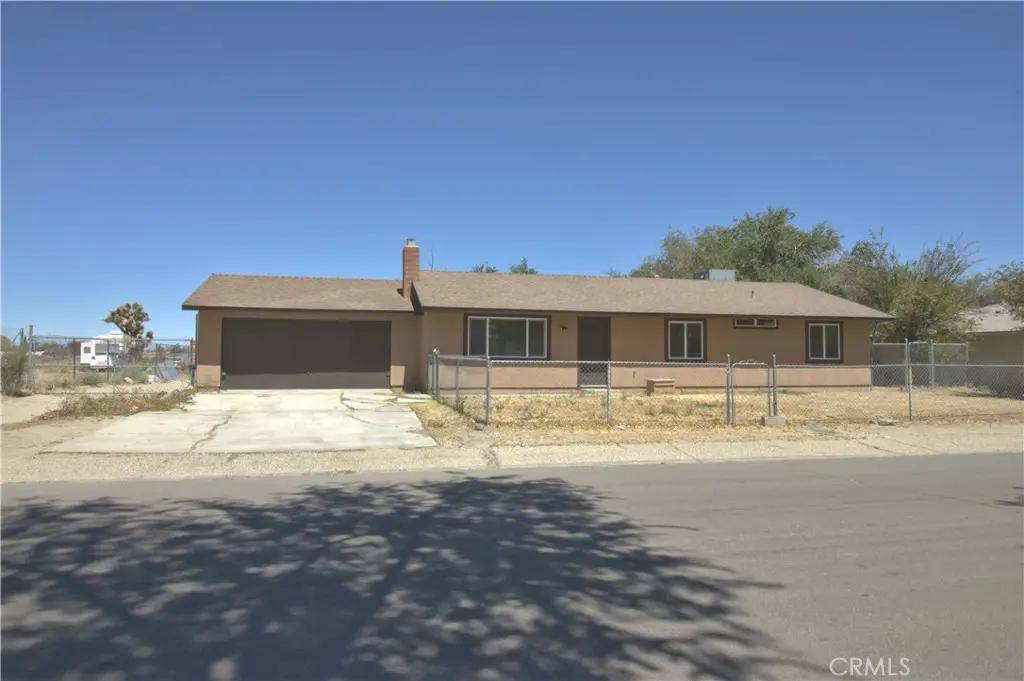 15313 Greenrock Avenue, Lancaster, CA — listing photo 1