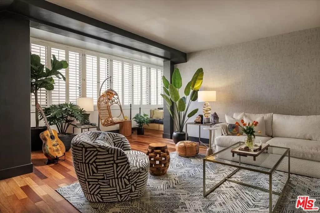 531 N Rossmore Avenue 204, Los Angeles, CA — listing photo 1