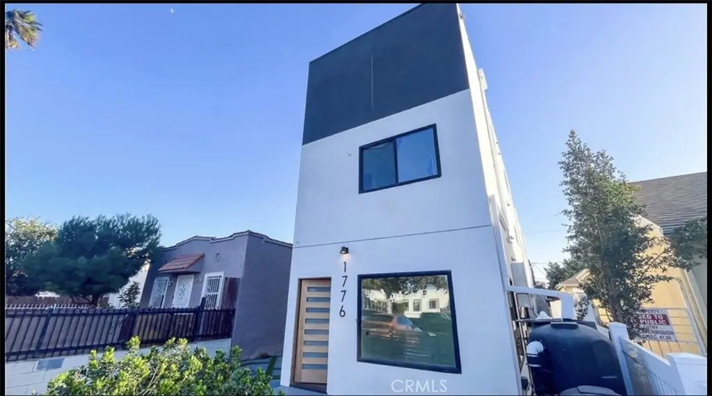 1776 37th Place, Los Angeles, CA — listing photo 1