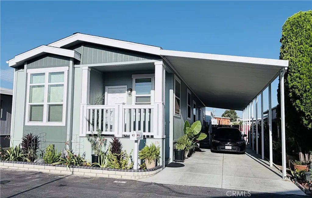 600 W GLADSTONE Street 45, Azusa, CA — listing photo 1