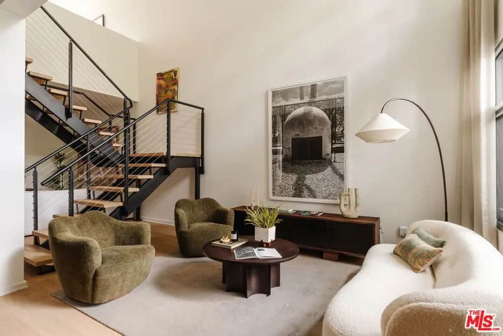 4111 W Sunset Boulevard 111, Los Angeles, CA — listing photo 1