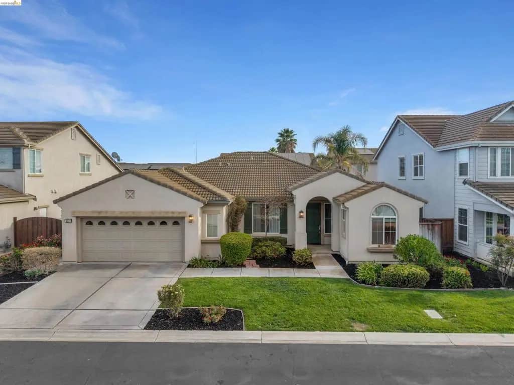 6171 Seneca Cir, Discovery Bay, CA — listing photo 1