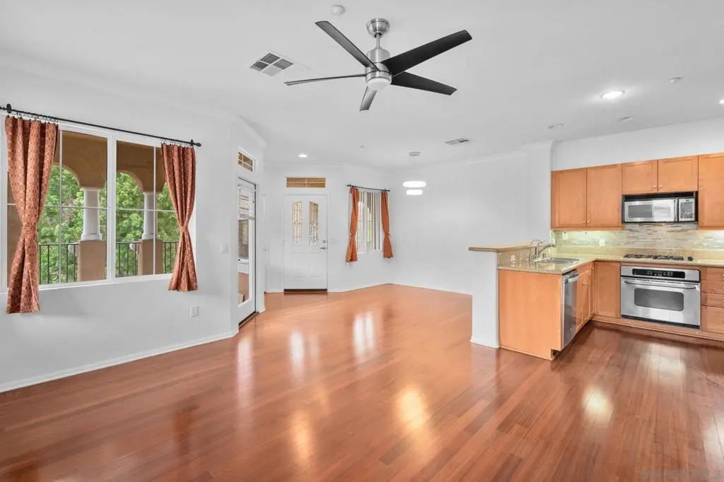 11021 Catarina 298, San Diego, CA — listing photo 1