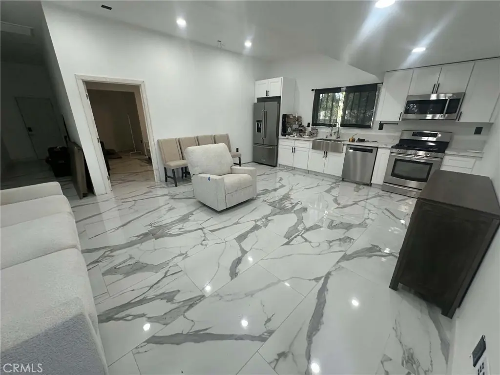 18132 Gentian A, Riverside, CA — listing photo 1