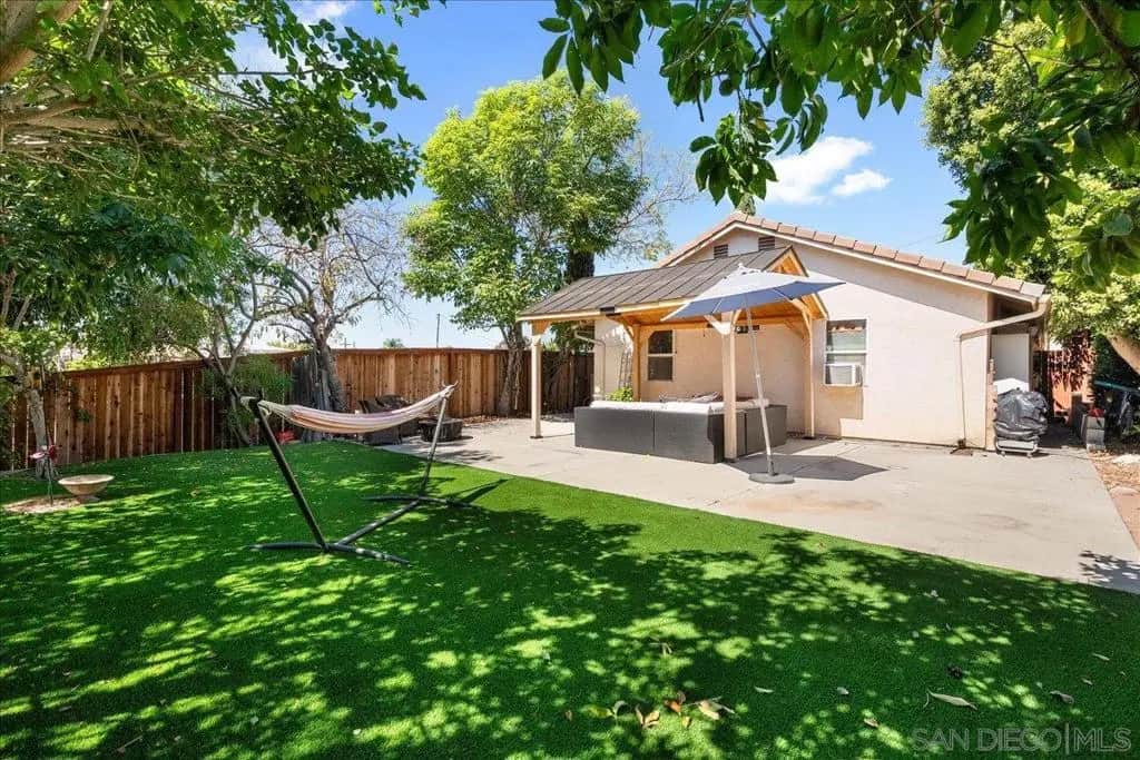 4027 C St, San Diego, CA — listing photo 1