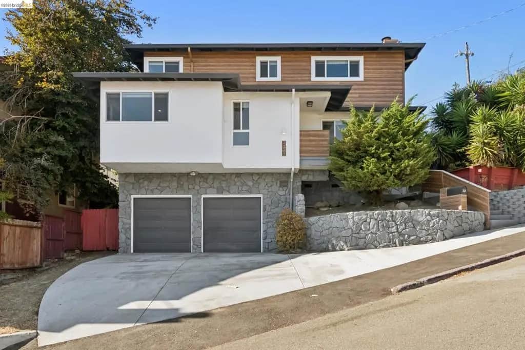 2121 166Th Ave, Castro Valley, CA — listing photo 1