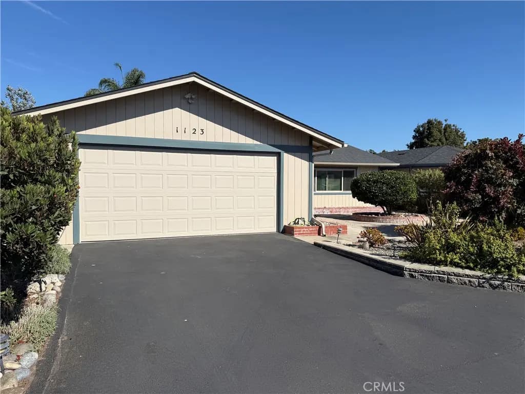 1123 Fair Oaks, Arroyo Grande, CA — listing photo 1