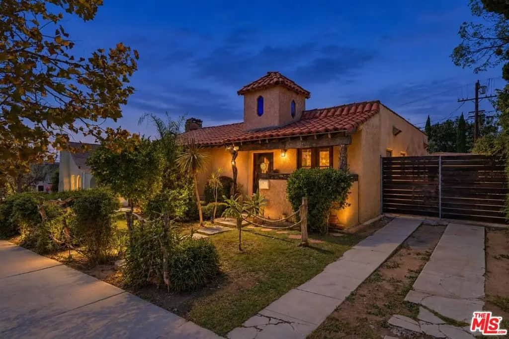 1309 Carmona Avenue, Los Angeles, CA — listing photo 1