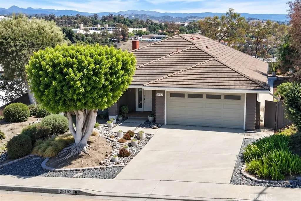 28152 Bedford Drive, Laguna Niguel, CA — listing photo 1