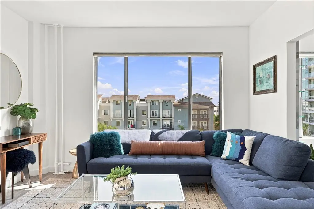360 W OCEAN BLVD 407, Long Beach, CA — listing photo 1