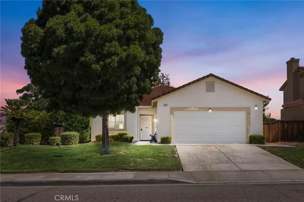 15877 Sapphire Street, Victorville, CA — listing photo 1