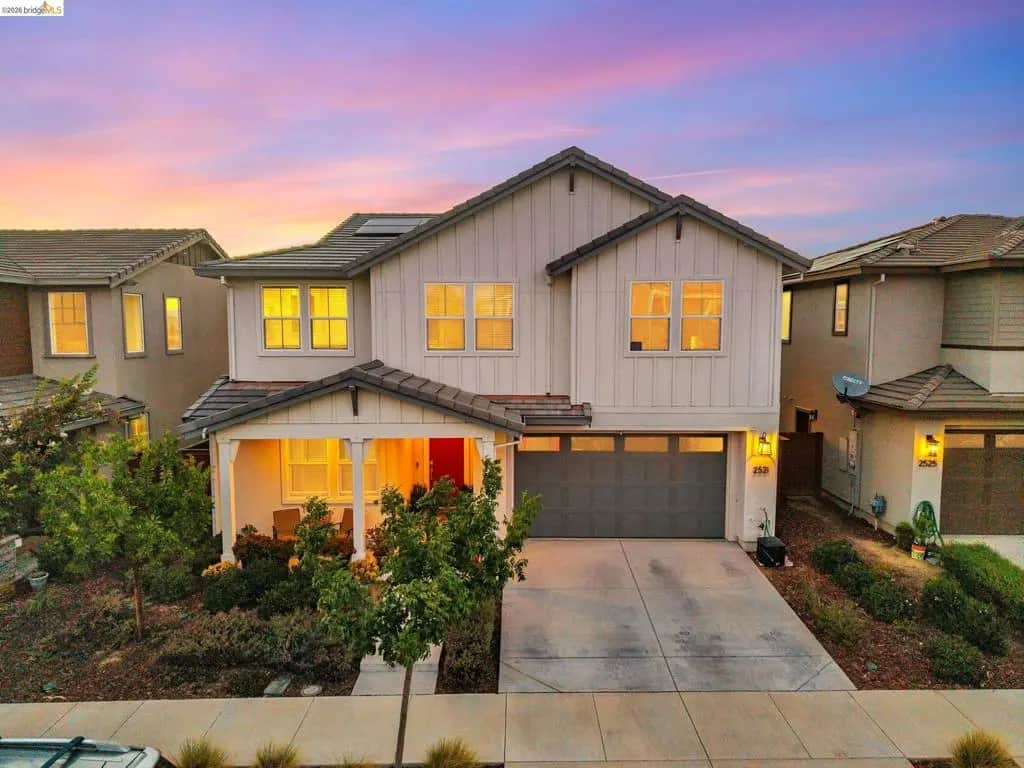 2521 Elan Pl, Fairfield, CA — listing photo 1