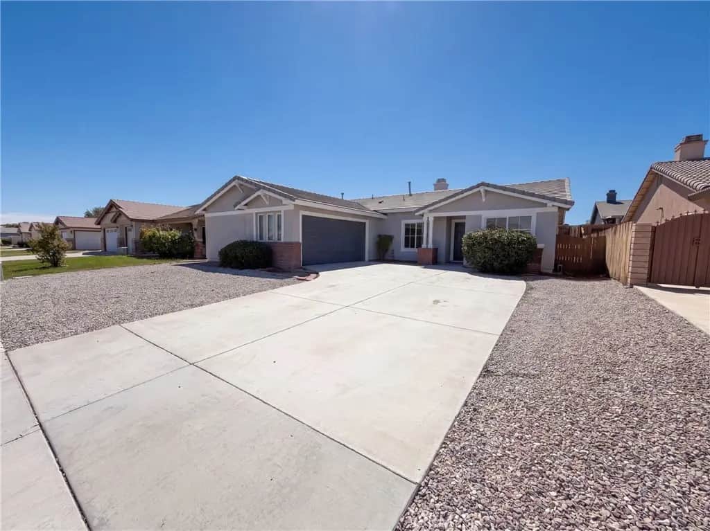 13241 Cameron, Victorville, CA — listing photo 1