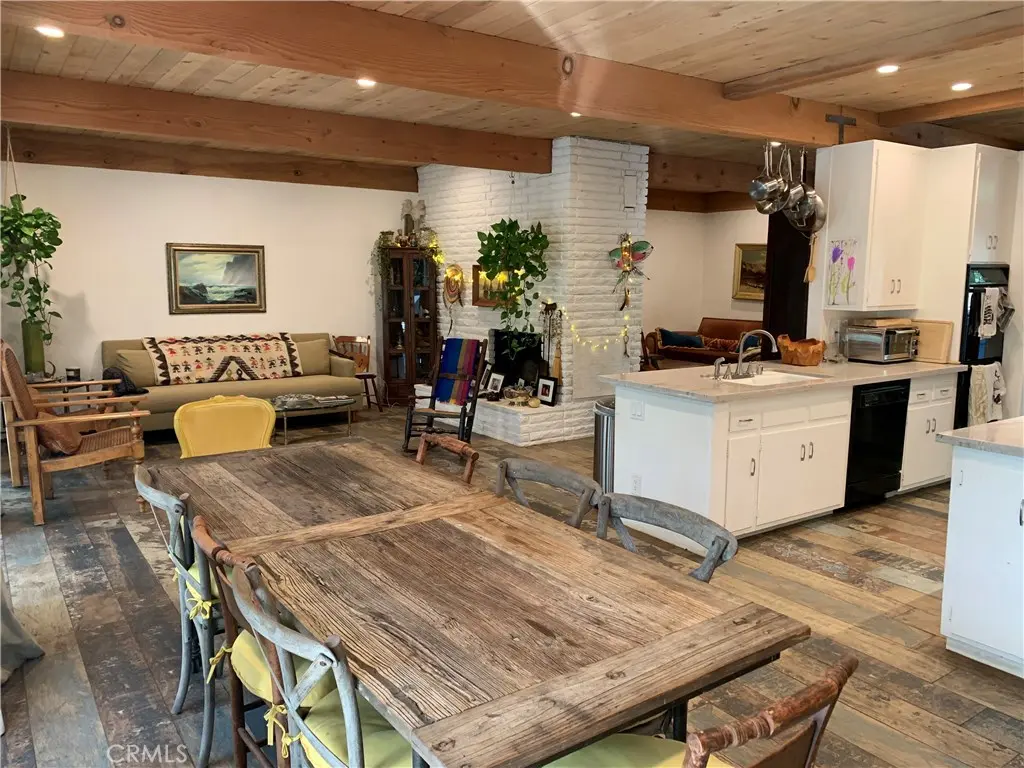 24735 Mulholland Highway, Calabasas, CA — listing photo 1