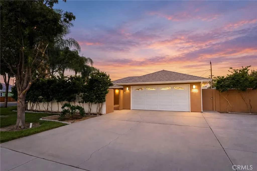 402 S Harvard Street, Hemet, CA — listing photo 1