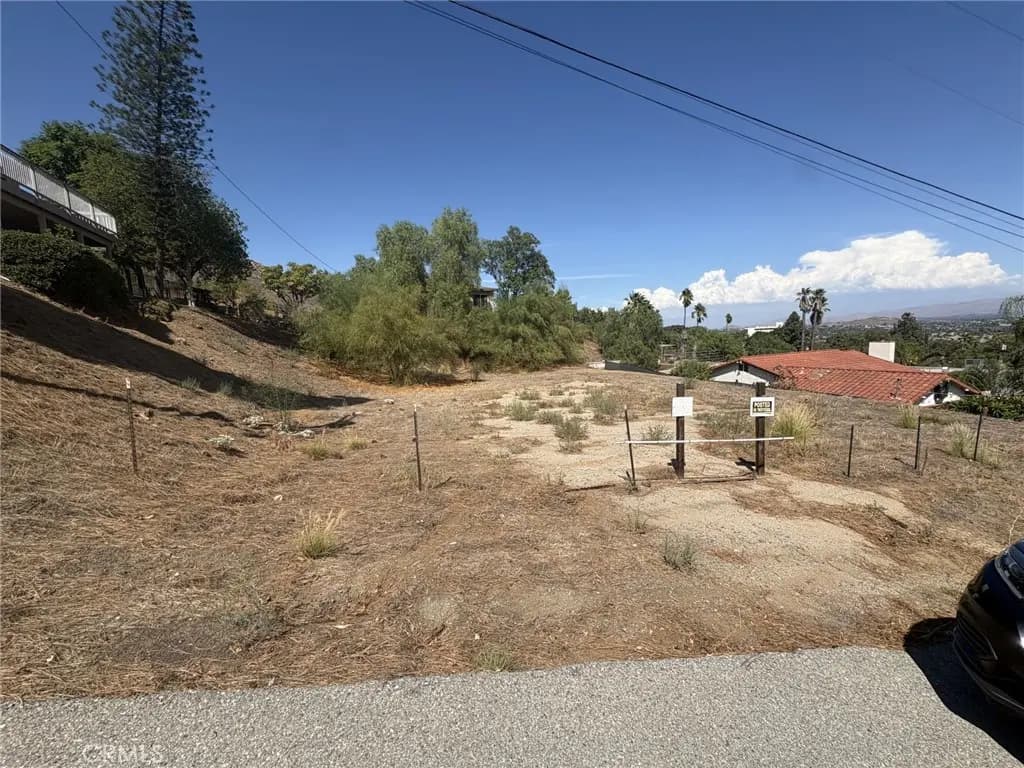 12115 Knoefler Drive, Riverside, CA — listing photo 1