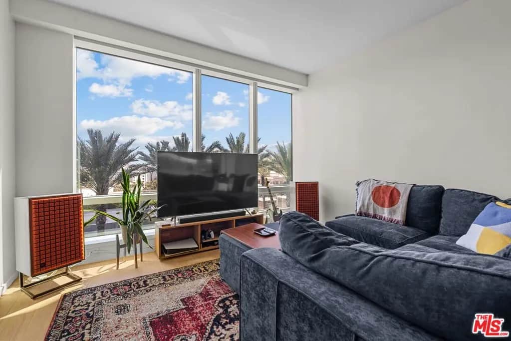 877 Francisco Street 1112, Los Angeles, CA — listing photo 1