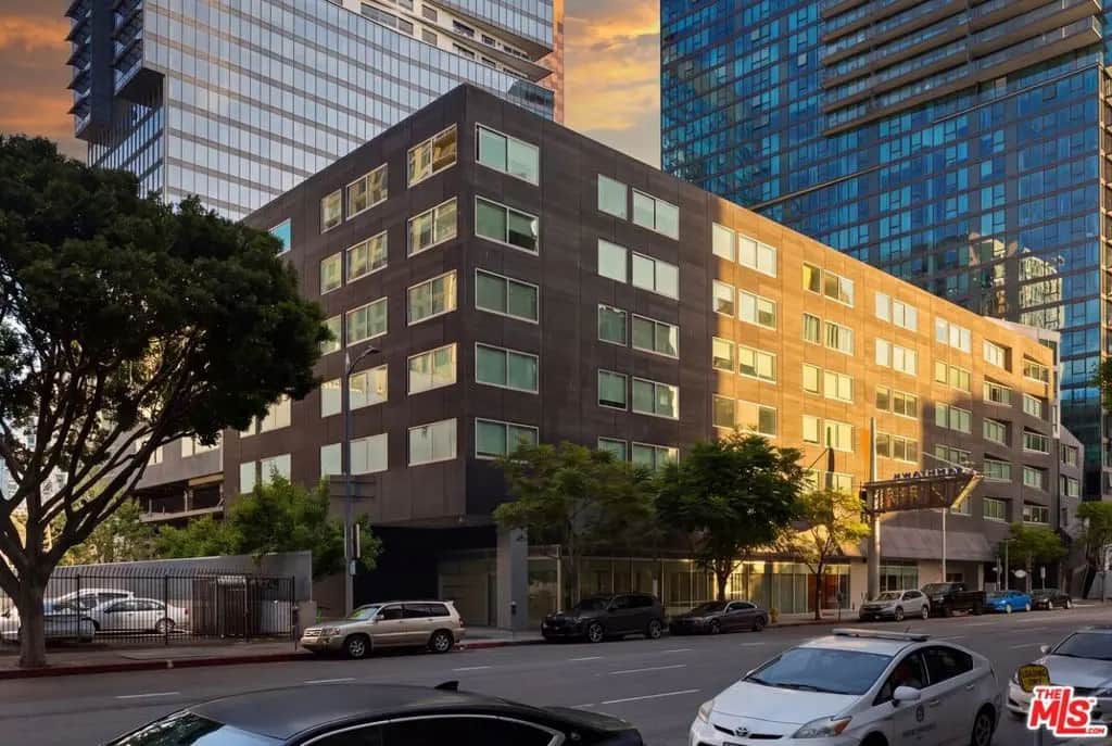 901 S Flower Street 513, Los Angeles, CA — listing photo 1